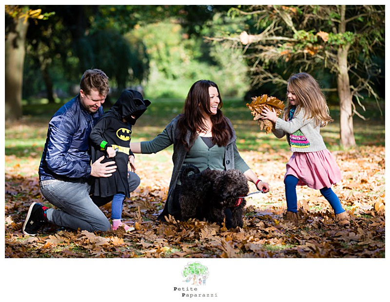 west sussex family photographer autumn leaves